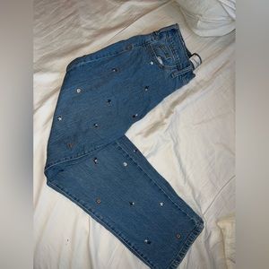 Universal Thread Embroidered Vintage Straight Jeans!